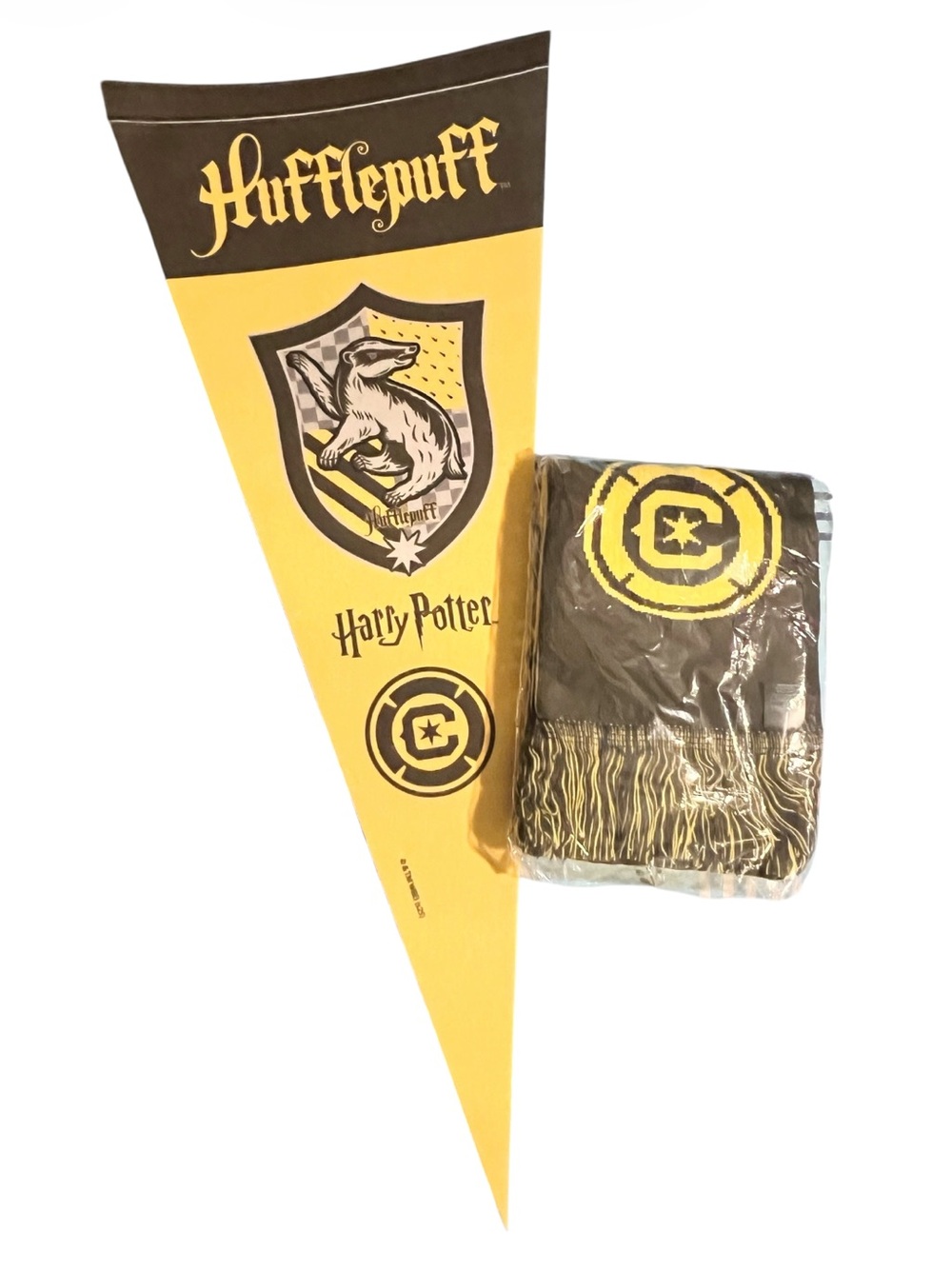 Chicago Fire FC Hufflepuff House Pennant and Scarf